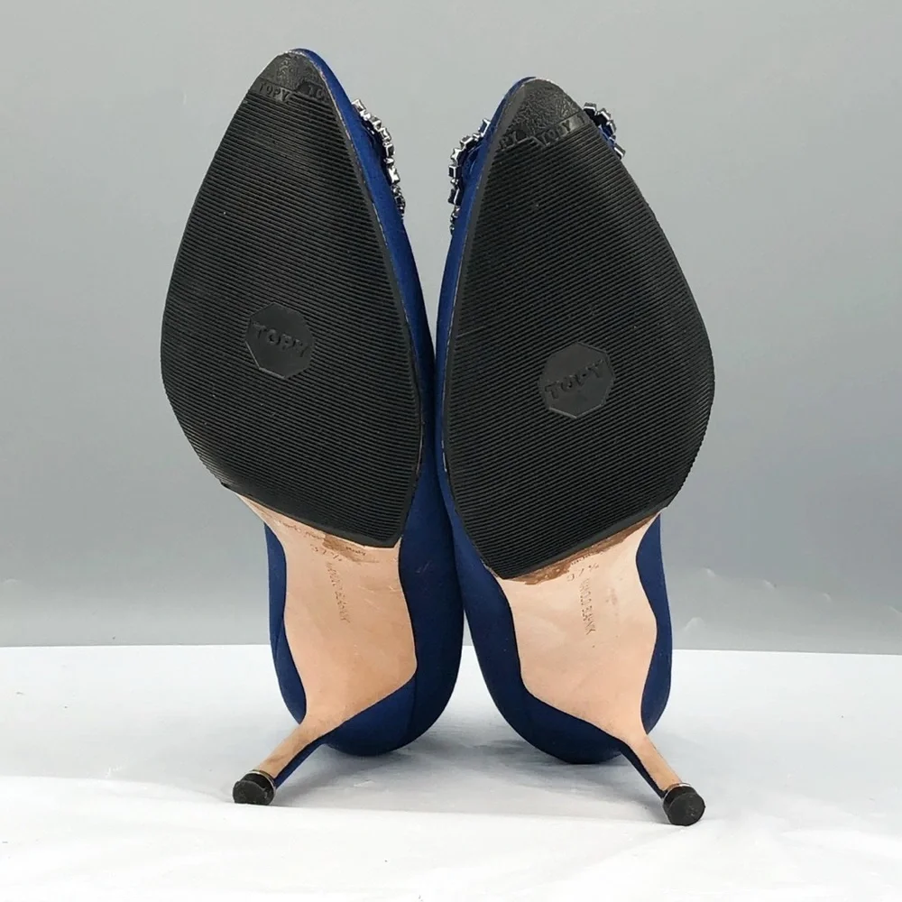 Manolo Blahnik Hangisi 70 Blue Satin Crystal Buckle Pumps 37.5 - Picture 6 of 7